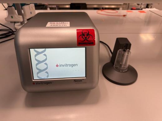 Invitrogen Neon Transfection System Electroporation Device for Cell Transfection-cover