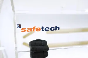 Safetech A1 Balance Particle Bench Safety Clean Hood for Weighing, 5 of 5