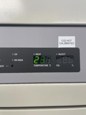 Panasonic CO2 Incubator for Cell and Tissue Culture Applications-cover