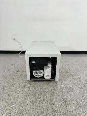 Leybold Sogevac SV 40/65 BIFC Rotary Vane Vacuum Pump for Laboratory Use-cover