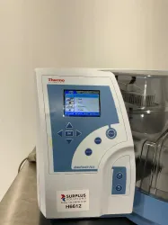 Thermo Scientific KingFisher Flex Automated Magnetic Particle Processor for Nucleic Acid Extraction, 3 of 4