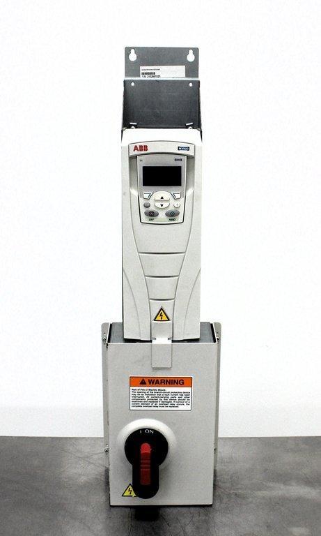 ABB ACH550-PDR-012A-4 HVAC Drive for Facility Air Conditioning and Blower Control