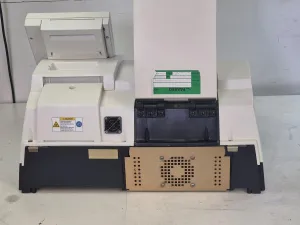 Thermo Scientific Evolution 300 Double-Beam UV-Visible Spectrophotometer, 8 of 12