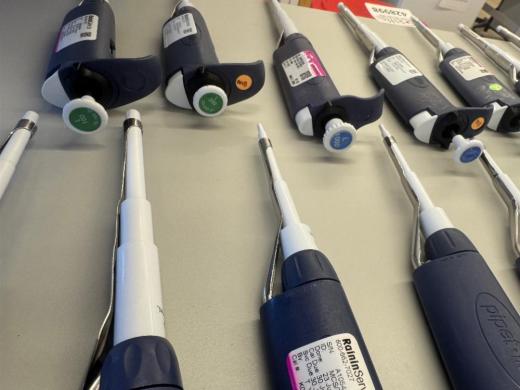 Rainin PIpet-Lite Single Channel Pipettes - Quantity 19-cover