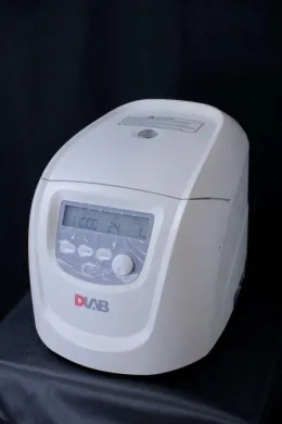 As One Benchtop High-Speed Centrifuge Model 3-7015-01 with Angle Rotor