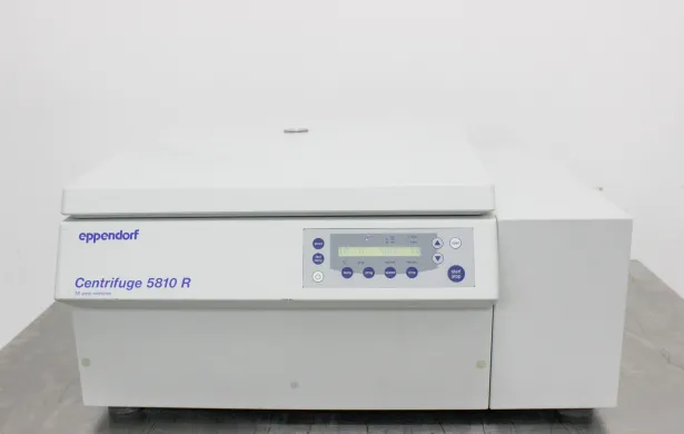 Eppendorf 5810 R Refrigerated Benchtop Centrifuge with 14,000 rpm and -9°C to 40°C Temperature Range
