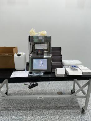 Tecan Resolvex A100 96 Semi-Automated Positive Pressure Processor for Sample Preparation-cover