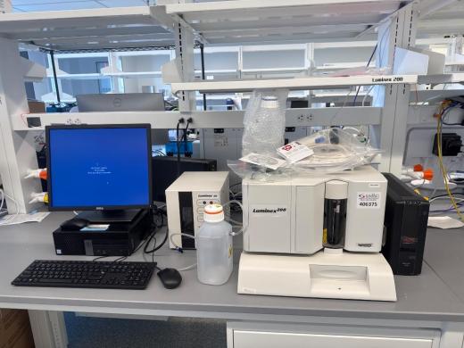 Luminex 200 Multiplex Flow Cytometer for High-Throughput Biological Analysis-cover