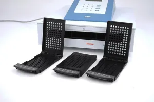 Thermo iEMS Incubator Shaker for Three 96-Well Microplates Model 1415, 2 of 7