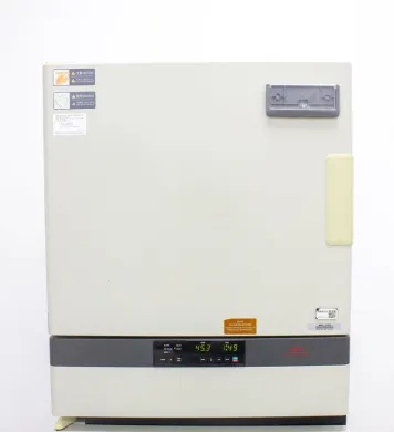 Sanyo MIR-262 Heated Incubator with Microprocessor PID Control, 5.4 cu.ft Capacity