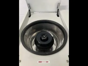 Sigma 3K30C Refrigerated Benchtop Centrifuge with Brushless Drive and Microprocessor Control, 9 of 14