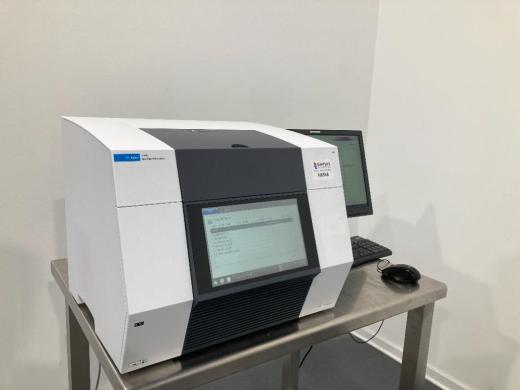 Agilent AriaDX Real-Time PCR Thermocycler with 96-Well Block and Touchscreen Interface-cover