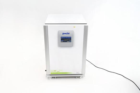 PHCbi MCO-170AICUVD-PE CO2 Incubator, 165 L, with Roller Base-cover