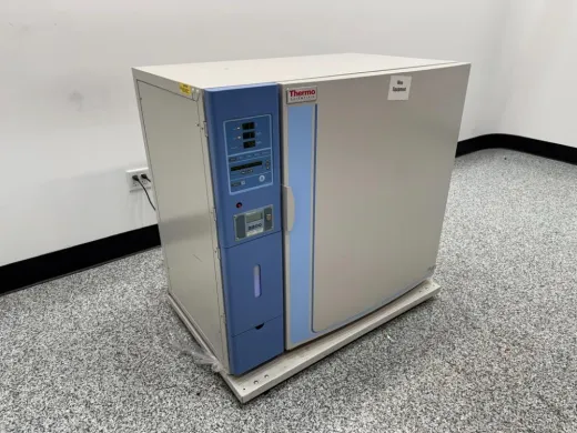 Thermo Scientific Forma Steri-Cult CO2 Incubator for Controlled Cell and Tissue Culture
