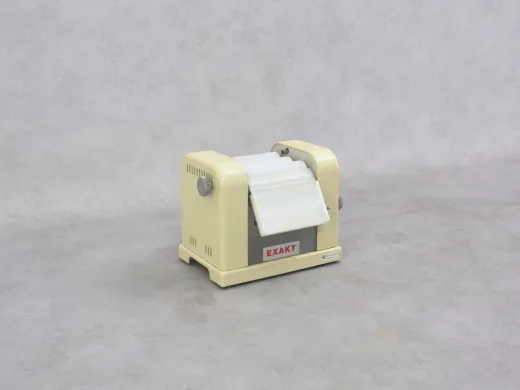 Exakt 50 Three-Roll Ointment Mill for Homogenizing Creams and Ointments