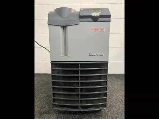 Neslab ThermoFlex 900 Recirculating Chiller with Precise Temperature Control