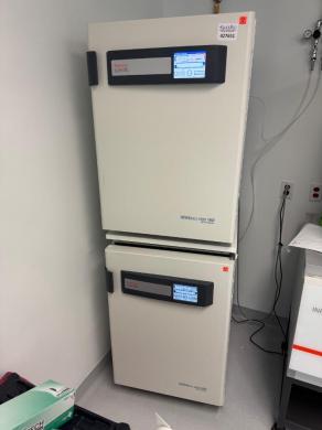 Thermo Fisher Scientific HERAcell Vios 160i LK Double Stack CO2 Incubator with Touchscreen Control-cover