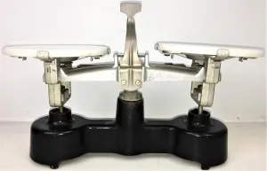 Cenco Mechanical Beam Balance - 10g, 4 of 5