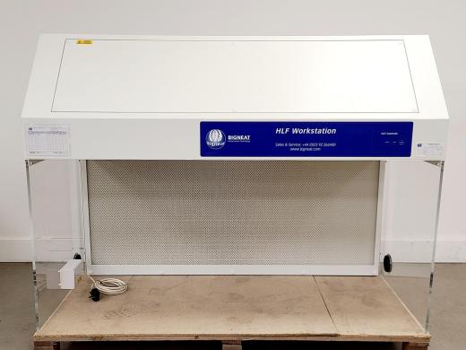 Bigneat HLFP 1.5 Horizontal Laminar Flow Cabinet for Sterile Laboratory Work-cover