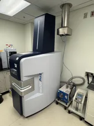Bruker timsTOF Pro 2 Trapped Ion Mobility Mass Spectrometer with Elute UHPLC System, 4 of 15