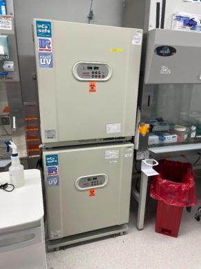 Sanyo Incu-Safe Double Stack CO2 Incubator for Controlled Cell Culture-cover