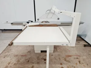 SCM Minimax SC 4 Elite Sliding Table Panel Saw for Precision Woodworking, 17 of 27
