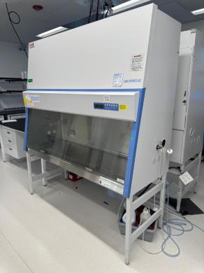Thermo Scientific 1300 Series A2 Class II Type A2 Biological Safety Cabinet 6ft Model 1377-cover