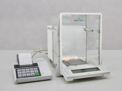 Mettler AT261 Analytical Balance with LC-P45 Printer