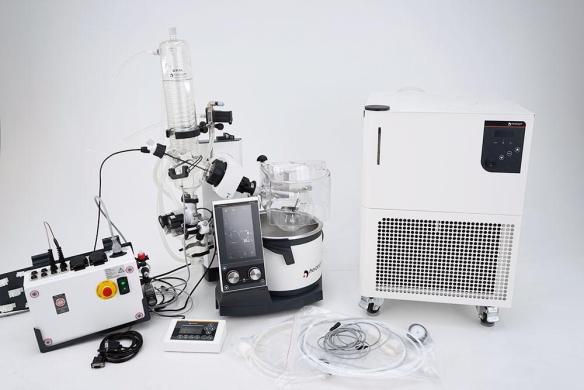 Heidolph Distimatic Workstation with Hei-Vap Ultimate Control, Hei-CHILL 1200 and Rotavac 576-80915