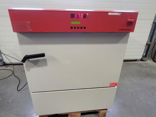 BINDER KB-115 refrigerated incubator / drying oven with forced convection 100°C-cover