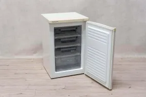 Technolux DD1-12A++ Compact Laboratory Freezer, 4 of 7