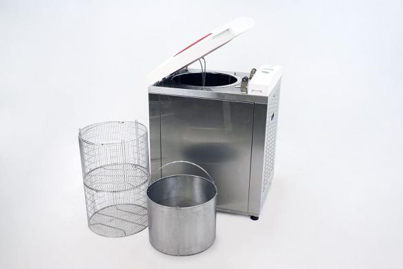 Tuttnauer 5075ELV-D Vertical Autoclave 165 L Steam Sterilizer (2021)-cover