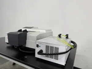 Agilent Technologies Cary Series G9821A UV-Vis Spectrophotometer with Temperature Controller, 2 of 4