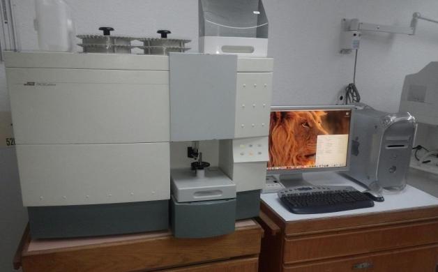 BD Biosciences FACSCalibur-cover