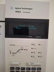 Agilent Technologies 7890A SSL with 5975C Inert XL EI/CI Mass Selective Detector GC/MS System with Autosampler and Pfeiffer Duo 2.5 Roughing Pump, 3 of 4