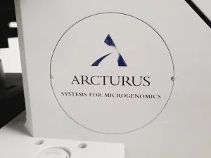 Arcturus PixCell IIe LCM2105 Laser Capture Microdissection System with COHU 1352-5000/0000 Camera, 24 of 25
