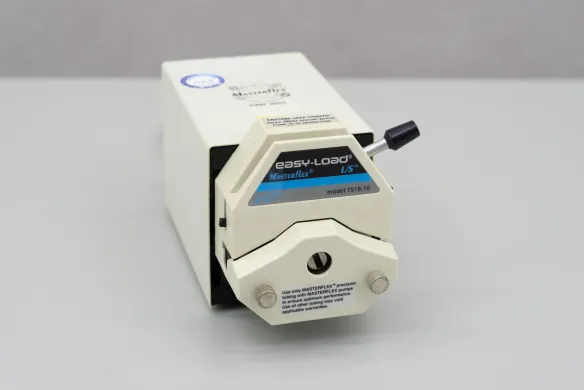 Cole Parmer Master Flex 7544-20 Peristaltic Pump with Easyload 7518-10 Pump Head