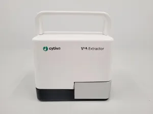 Cytiva VIA Freeze with VIA Extractor System, 10 of 25