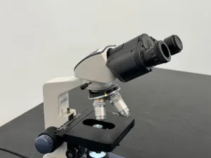 AmScope Compound Microscope for Laboratory and Educational Use, 3 of 4