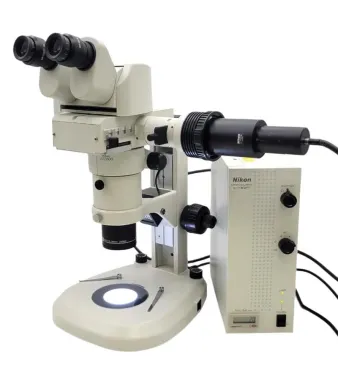Nikon SMZ800 Fluorescence Stereomicroscope with Photo Port and Metal Halide Illumination