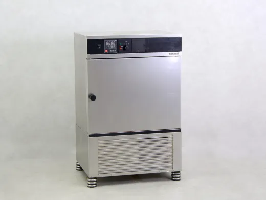 Memmert ICE500 Refrigerated Laboratory Incubator with AX Controller