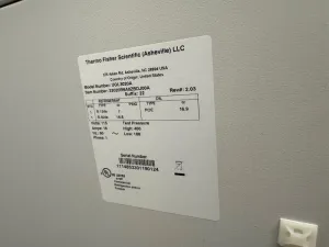 Thermo Fisher Scientific UGL3020A -20°C Laboratory Upright Freezer with Digital Temperature Control, 2 of 2