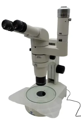 Nikon SMZ1000 Stereoscopic Microscope with Mirror Base