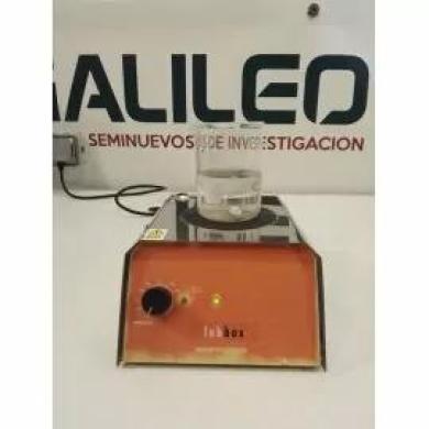 Labbox STIS-016-001 Unheated Magnetic Stirrer-cover