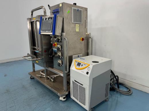Pall STR 200 Single-Use Stirred-Tank Bioreactor with Integrated Temperature Control-cover