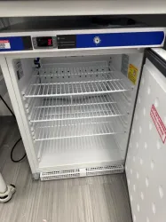VWR HCUCBI-0404SAD Undercounter Laboratory Refrigerator with Digital Temperature Control, 2 of 3