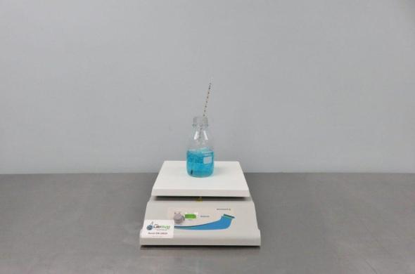 Benchmark Scientific H3710-HE Digital Laboratory Hot Plate with Ceramic Plate-cover