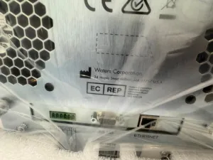 Waters Isocratic Solvent Manager for HPLC Applications, Serial A19QDI022M, 4 of 4