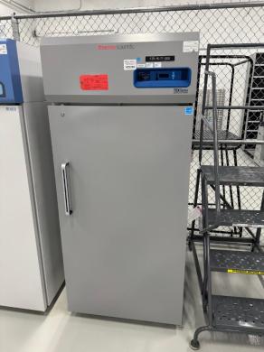 Thermo Fisher Scientific TSX Series TSX3020FA -20°C Ultra-Low Temperature Laboratory Freezer-cover