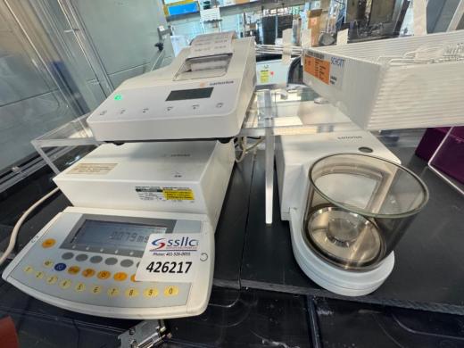 Sartorius ME 5 Microbalance with Integrated Printer and Glass Draft Shield-cover